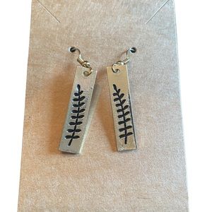 Gold Bar with Engraved Floral Drop Earrings